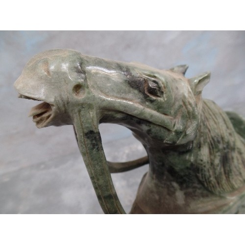 89 - IMPRESSIVE 20TH CENTURY CHINESE CARVED JADE REARING HORSE ON A WOODEN STAND - 37CM H X 36CM L