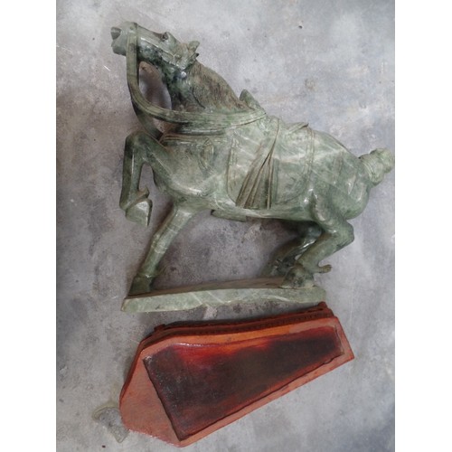 89 - IMPRESSIVE 20TH CENTURY CHINESE CARVED JADE REARING HORSE ON A WOODEN STAND - 37CM H X 36CM L