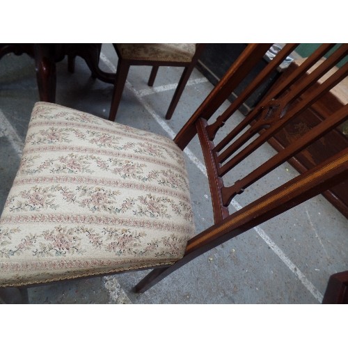 95 - VICTORIAN MAHOGANY OVAL TILT TOP TABLE ON TURNED COLUMN TERMINATING IN FOUR SPLAYED FEET - WHITE POT... 