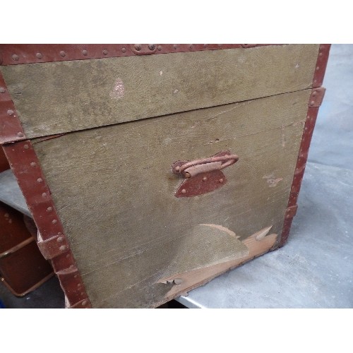 122 - AN ANTIQUE WOOD AND METAL BOUND CHEST - ORIGINAL GREEN PAPER COVERING SIMULATING LEATHER