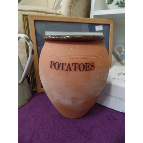 100 - TERRACOTTA POT WITH  IMPRINTED 'POTOTOES'