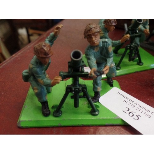 265 - SET OF BRITAINS COMBAT SOLDIERS. 2 DOUBLE FIGURES FIRING MISSILES, AND 7 SINGLE FIGURES.