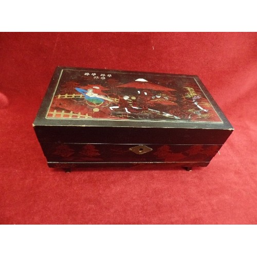 282 - 3 VINTAGE MUSICAL JEWELLERY BOXES. INCLUDES A LAQUERED ORIENTAL MUSIC BOX WITH BALLERINA.