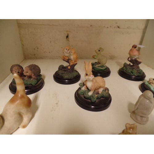 200 - COLLECTION OF WADE WHIMSIE AND OTHER MINIATURES.