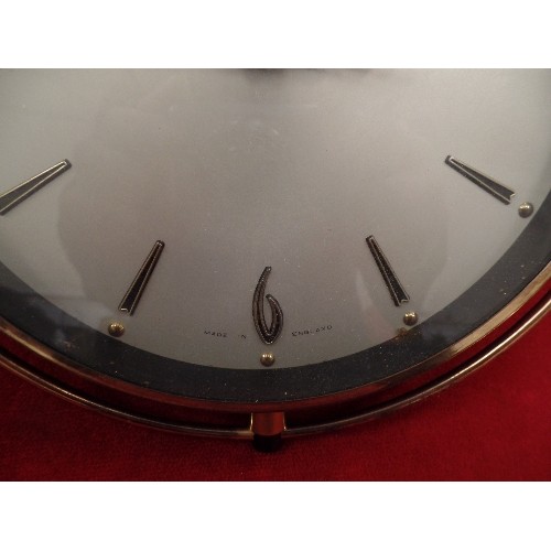 319 - RETRO METAMEC WALL CLOCK WITH METAL FRAME