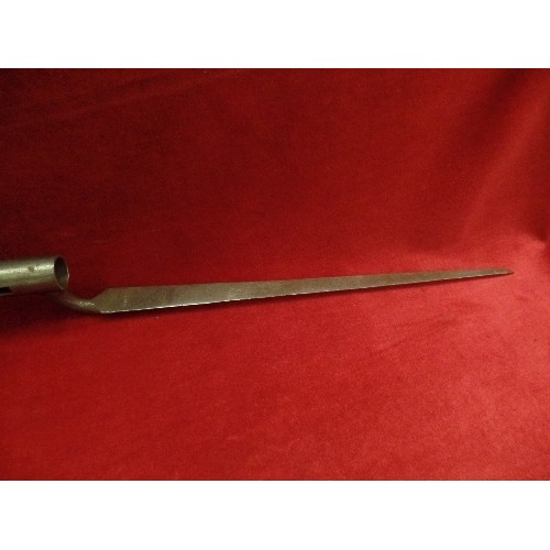 130A - A VERY NICE ANTIQUE ENGLISH 1844 British Brown Bess Socket Bayonet by S Hill with Trafalgar  section... 
