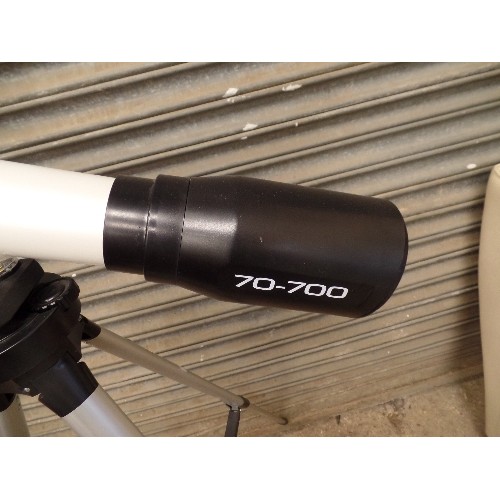 551 - EDU SCIENE  70-700 TELESCOPE