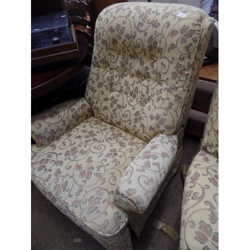 557 - LOUNGE ROCKER CHAIR IN  NEUTRAL TONES, EXELLENT ORDER (MATCHES LOT 558)