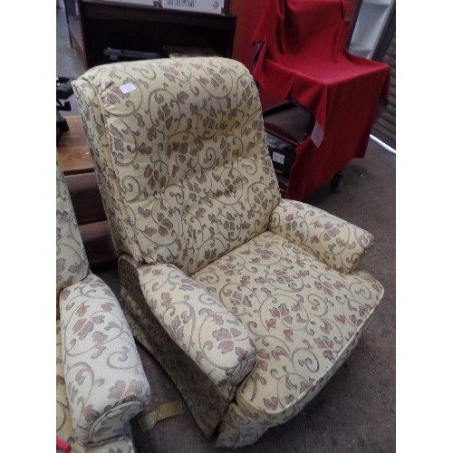 558 - RECLINING LOUNGE CHAIR IN NEUTRAL TONES (MATCHES LOT 557)