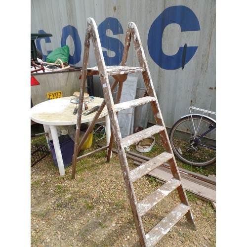 684 - WOODEN DECORATORS LADDER