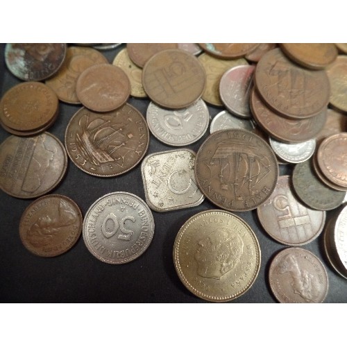 35 - BOX OF MIXED ENGLISH AND FOREIGN COINAGE