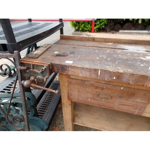 632 - LARGE SOLID WOODWORK BENCH WITH  RECORD VICE ATTACHED