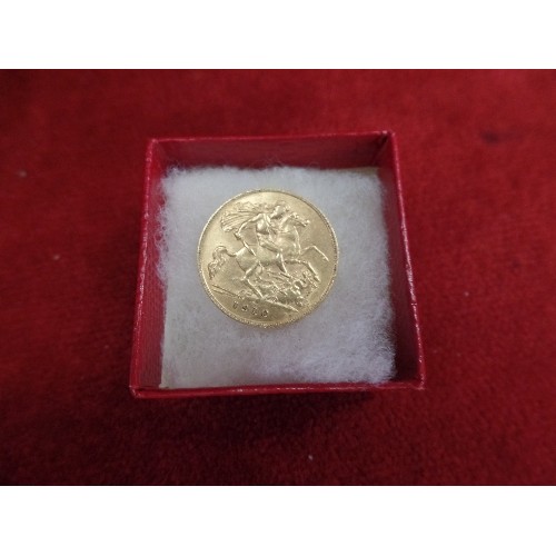 14 - A SOLID GOLD HALF SOVEREIGN 1910 (FINE)