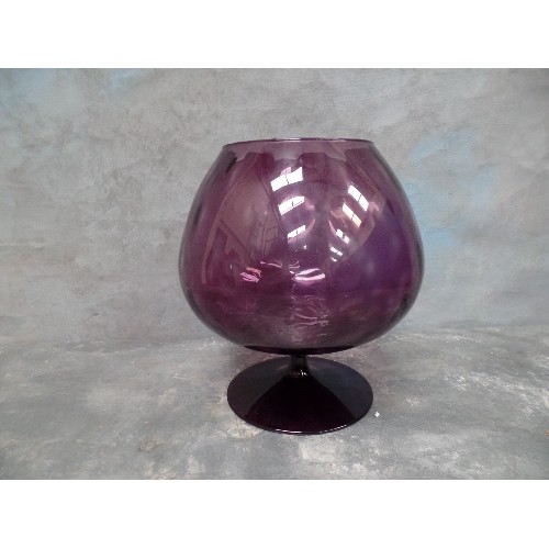 115 - LARGE PURPLE BRANDY GLASS AND A LARGE RED  BRANDY GLASS