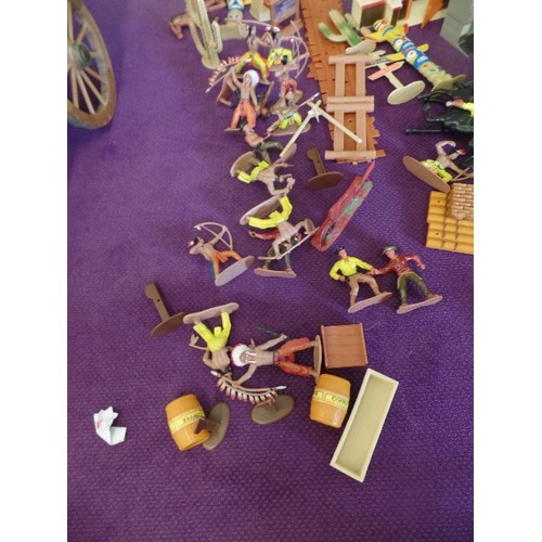 92 - 'COWBOYS AND INDIANS' QUANTITY OF PLASTIC FIGURES, ALSO BUILDINGS, INCLUDING THE SHERRIFS OFFICE, GO... 