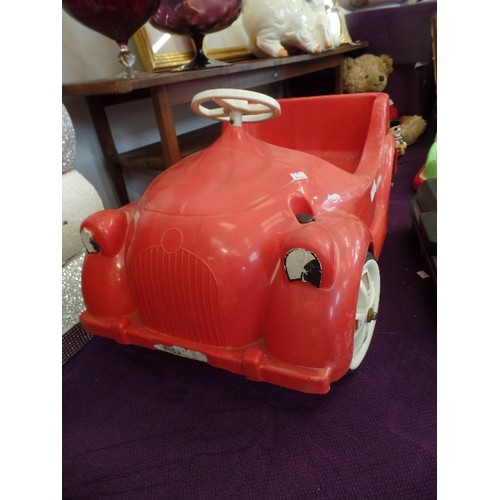 128 - VINTAGE RED PLASTIC PEDAL CAR.