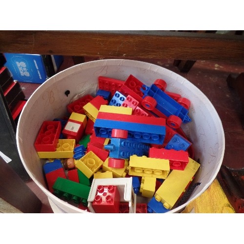 223 - QUANTITY OF LARGE LEGO-DUPLO. CONTAINED IN 2 TUBS.