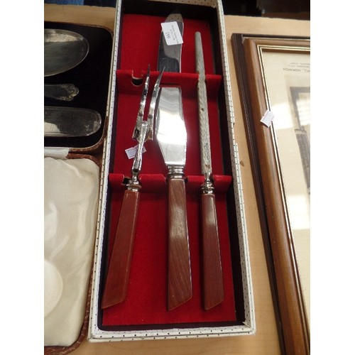 199 - RETRO VINTAGE GEORGE IBBERSON CARVING SET. 3 PC. ORIGINAL BOX.