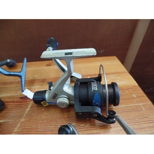 414 - 4 X FISHING REELS. INC MITCHELL MC 407, ZEBCO COOL 520 5-BALL BEARINGS, REDWOLF RD 401, REDWOLF PANF... 