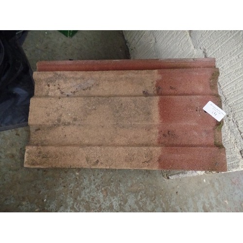 131 - 175 X CONCRETE ROOF TILES. TERRACOTTA COLOUR. 38 X 23CM. TO BE COLLECTED FROM WHITTLESEY SITE.