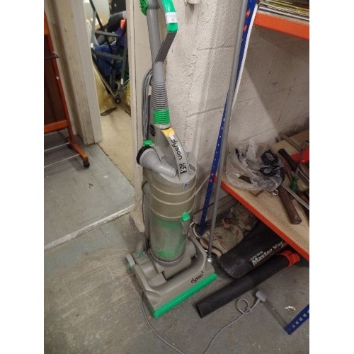 487 - DYSON DC04 UPRIGHT VACUUM IN GREEN