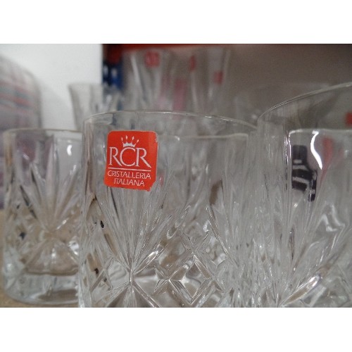 447 - QUANTITY OF GOOD QUALITY DRINKING GLASSES. INC CUT-GLASS WHISKY TUMBLERS, FLUTES, WINE, TUMBLERS ETC... 