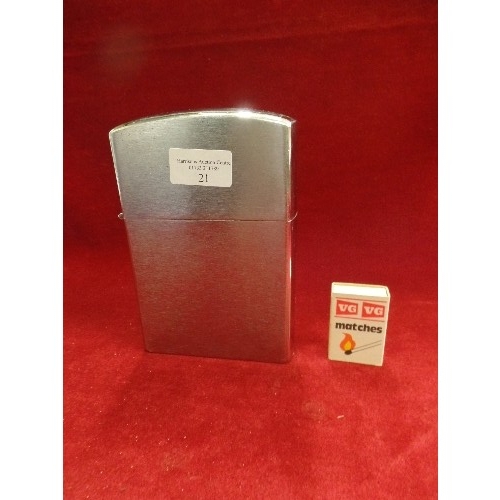 21 - EXTREMELY LARGE ZIPPO STYLE TABLE LIGHTER CHROME PLATED WORKING (NOT FOR THE POCKET)