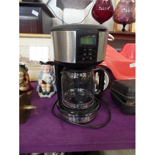 130A - RUSSELL HOBBS COFFEE MACHINE