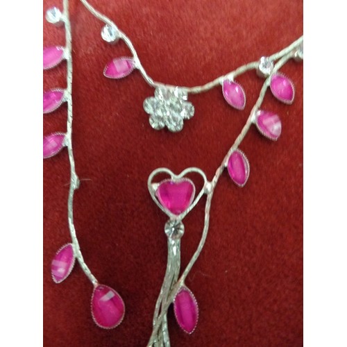 39 - PRETTY SILVER NECKLACE WITH DIAMANTE AND PINK STONES WITH MATCHING EARRINGS AND ANOTHER NECKLACE WIT... 