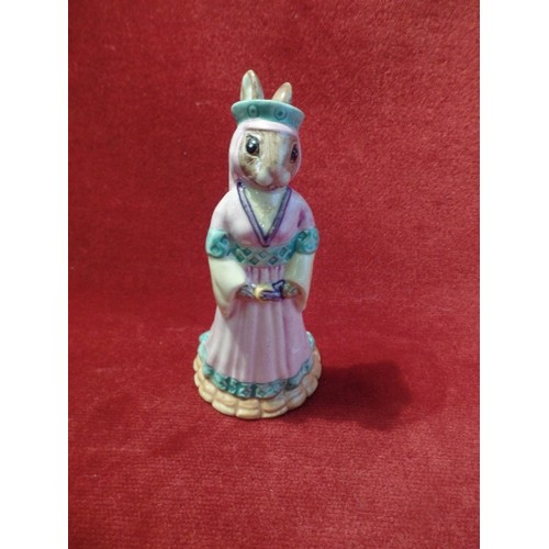 5 - 4 ROYAL DOULTON BUNNYKINS FIGURES FROM THE ROBIN HOOD COLLECTION. INCLUDES ROBIN HOOD, LITTLE JOHN, ... 