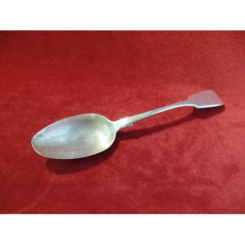 27 - VICTORIAN STERLING SILVER TABLE SPOON - FIDDLE PATTERN - LONDON 1843, JOHN WEST. 75 GRAMS