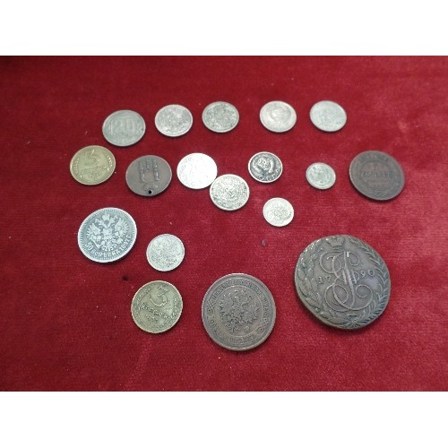 80 - TRAY OF INTERESTING RUSSIAN COINS INC 5 KOPEK 1790 CATHERINE THE GREAT, 5 KOPEK 1875 ALEXANDER 11, 1... 