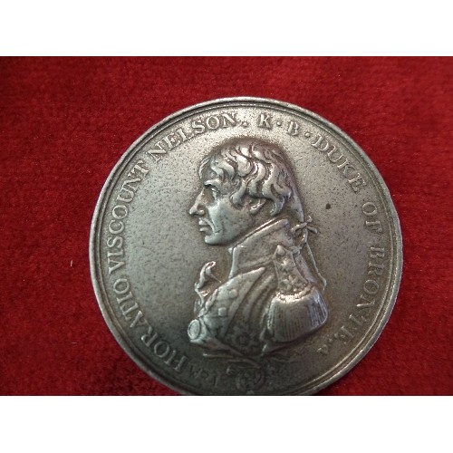 81B - ADMIRAL NELSON, MATTHEW BOULTON'S TRAFALGAR MEDAL 1805 IN BASE METAL - 47MM DIA, OBVERSE 