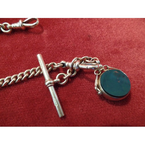 36C - A SUPERB VICTORIAN 9CT GOLD WATCH ALBERT CHAIN WITH A BLOODSTONE AND CORNELIAN FOB PENDANT. ALL LINK... 