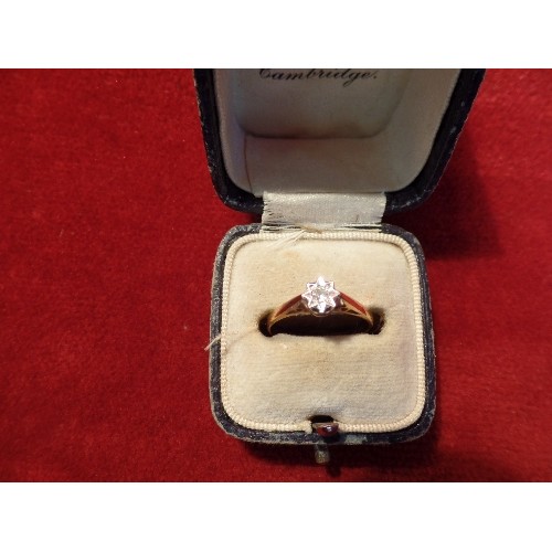 72E - 18ct GOLD AND DIAMOND ENGAGEMENT RING GOOD SIZE STONE WEIGHT 2.10gr SIZE M