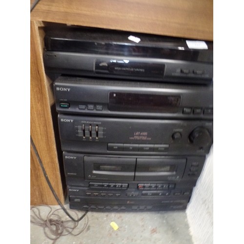 159 - SONY LBT-A195 STACKING HIFI SYSTEM & 2 SPEAKERS.