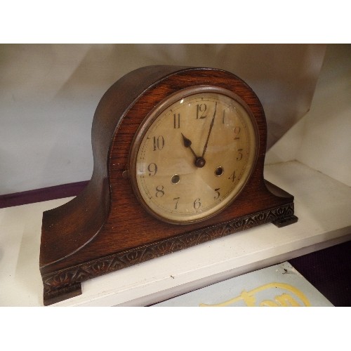 99 - VINTAGE WOODEN CASED MANTLE CLOCK.