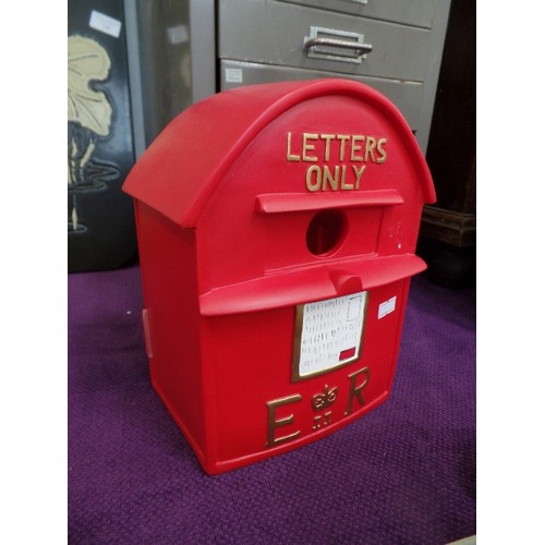 150 - SMALL WALL-MOUNTED RED POSTBOX BIRD BOX. RESIN.