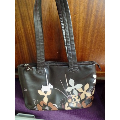 212 - BROWN RADLEY TOTE BAG. APPLIQUE FLORAL.