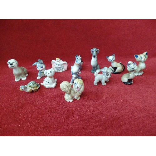 225 - VINTAGE 60'S/70'S WADE 'LADY AND THE TRAMP' PORCELAIN DOGS, SIAMESE CAT ETC.