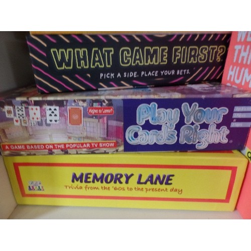 226 - 5 X BOXED GAMES, TRIVIAL PURSUIT, PUB QUIZ-WIZE OWL EDITION, WEIRD THINGS HUMANS SEARCH FOR, PLAY YO... 