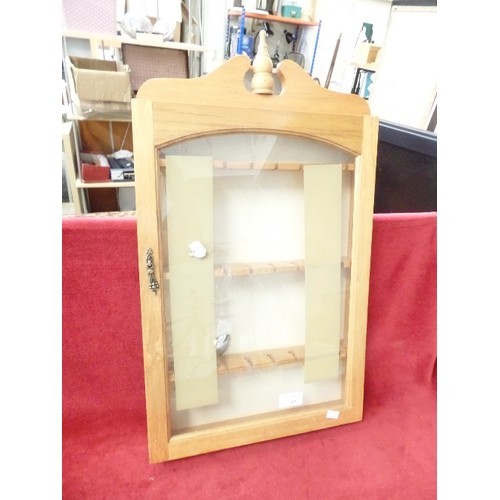 268 - WALL MOUNTED DISPLAY CABINET. WITH INTEGRAL RACK.