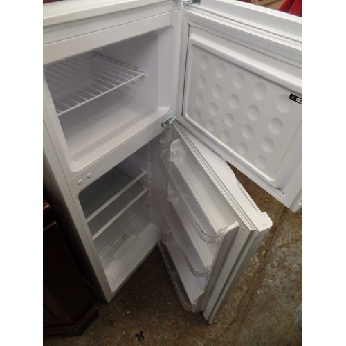 381 - SMALL FRIDGE-FREEZER.  48CMW/115H. CLEAN CONDITION.