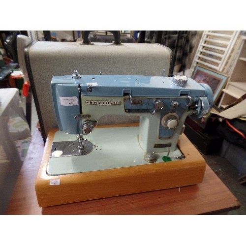 416 - BROTHER RETRO SEWING MACHINE. IN 2-TONE BLUE/GREEN. WITH CARRY CASE.