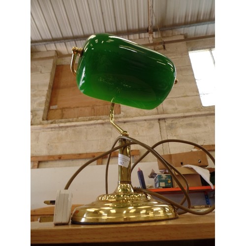 462 - GREEN GLASS AND BRASS DESK LIGHT.