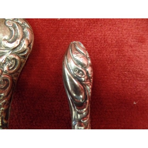 18 - 2 SILVER HALLMARKED HANDLED BUTTON HOOKS