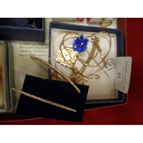 44 - BX OF GOOD QUALITY COSTUME JEWELLERY- EARRINGS, BRACELET WITH GLASS STONES, GOLD METAL CHAIN AND PEN... 