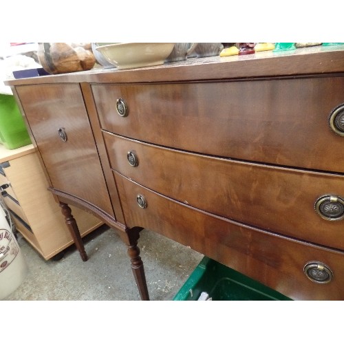 561 - REGENCY STYLE MAHOGANY EFFECT 3 DRAWER 2 DOOR SIDEBOARD