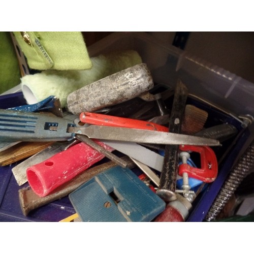 586 - BOX OF TOOLING - SAWS, SCREWDRIVERS, CHIESELS ETC