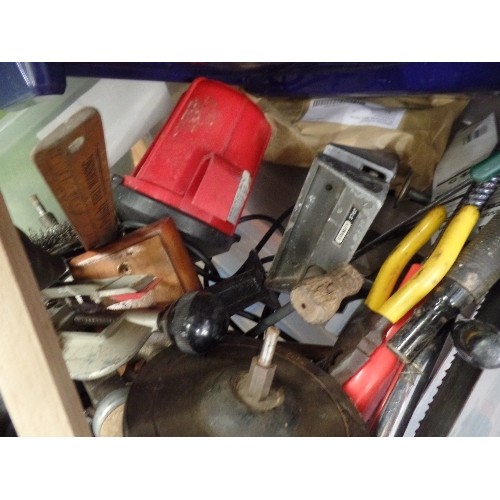 586 - BOX OF TOOLING - SAWS, SCREWDRIVERS, CHIESELS ETC